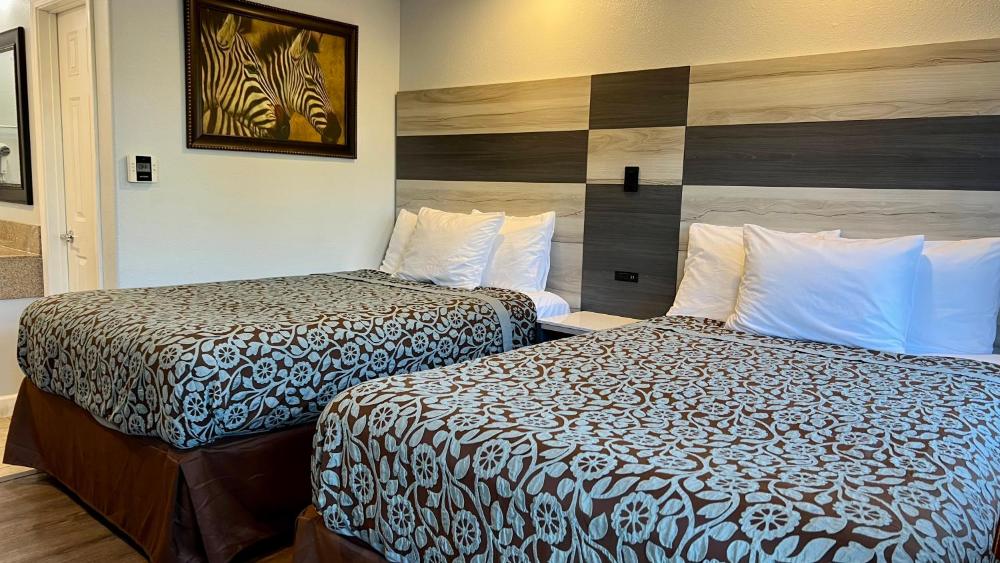 Deluxe Double Room interior